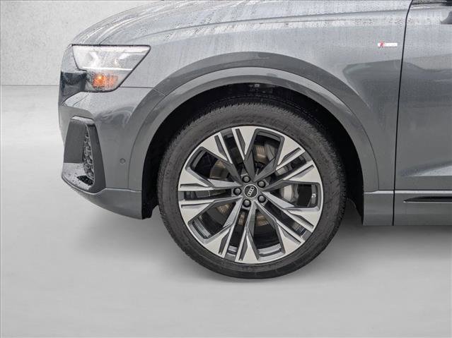 New 2026 Audi Q8 Premium Plus image 10