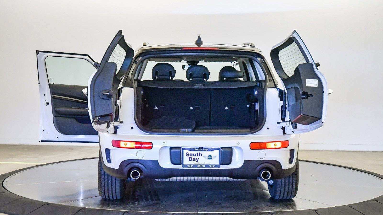 Certified 2023 MINI Cooper Clubman S image 28