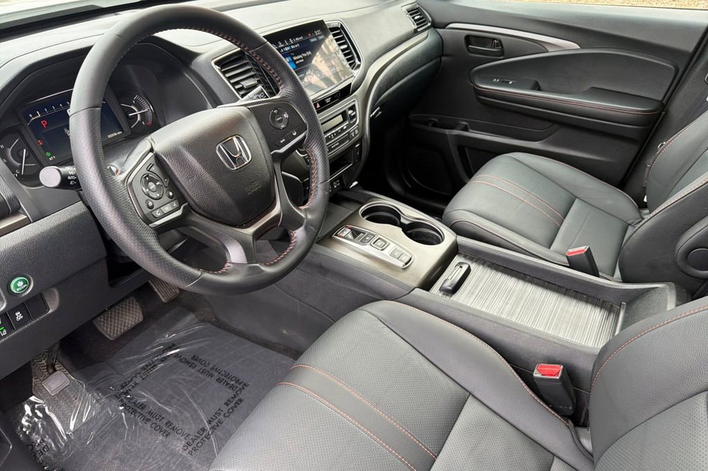 Used 2022 Honda Passport TrailSport image 10