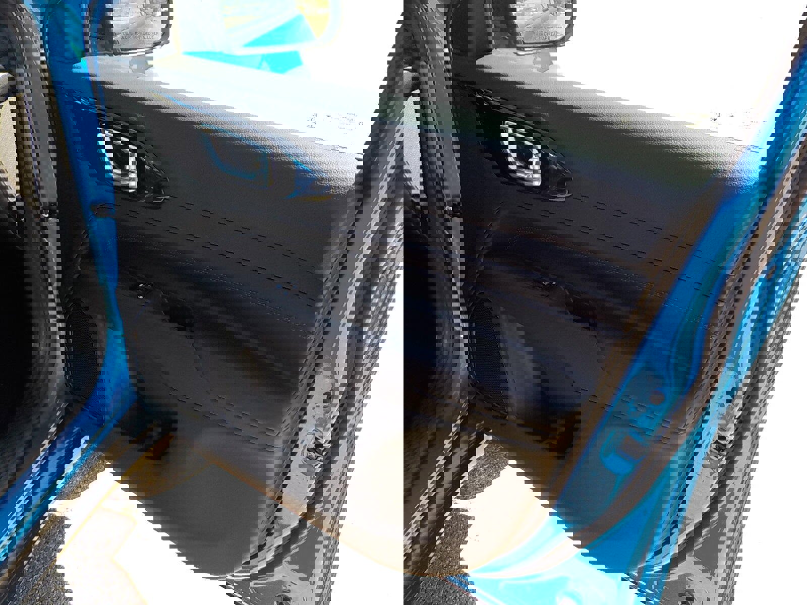 New 2025 Jeep Compass Latitude w/ Altitude Special Edition image 14