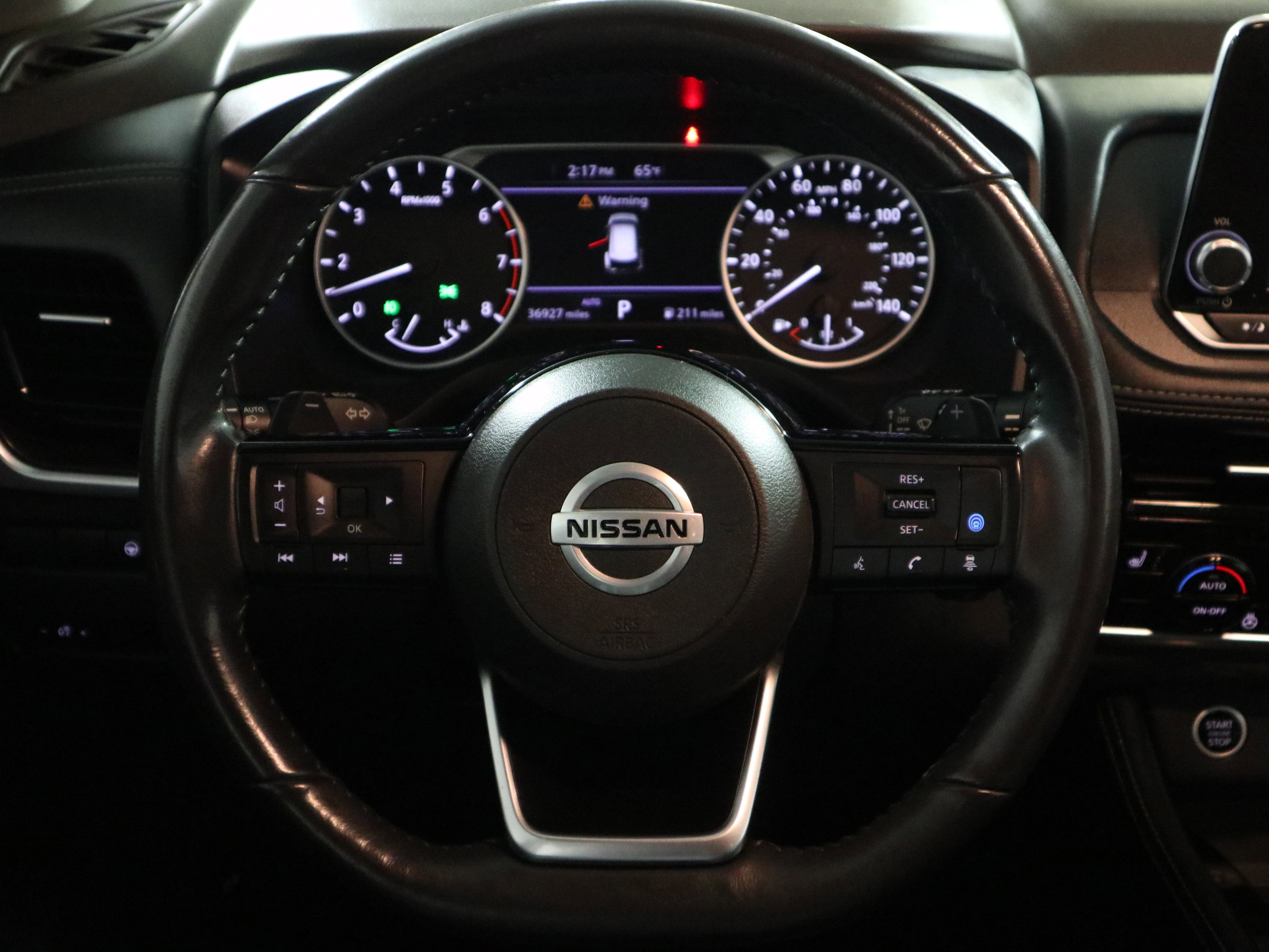 Used 2021 Nissan Rogue SL AWD/4WD image 17