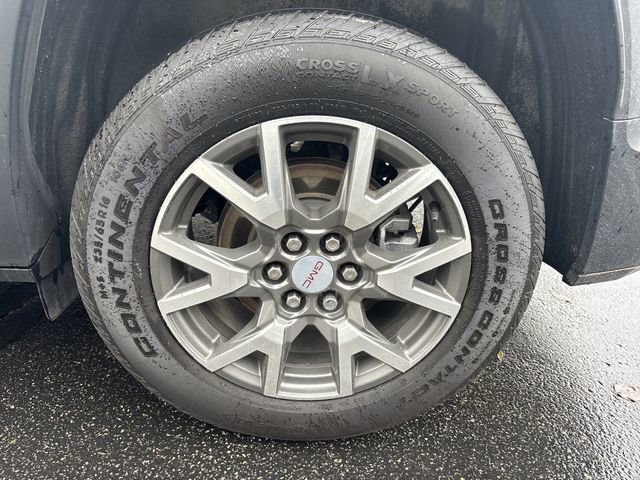 Used 2023 GMC Acadia SLE image 11