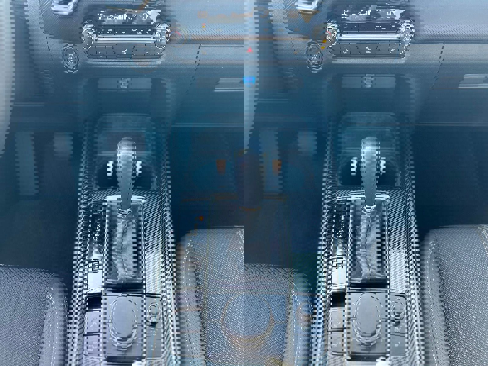 Used 2024 MAZDA CX-50 AWD 2.5 S w/ Weather Package image 17