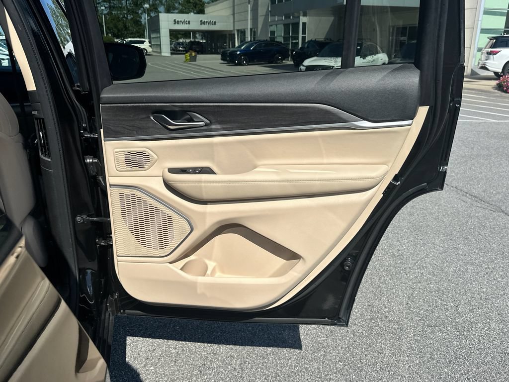 Used 2021 Jeep Grand Cherokee L Limited w/ MOPAR Finishing Package AWD/4WD image 14