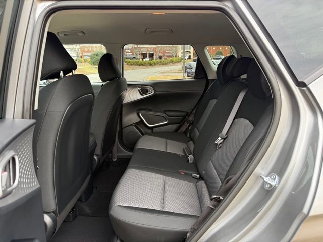Used 2025 Kia Soul LX image 26