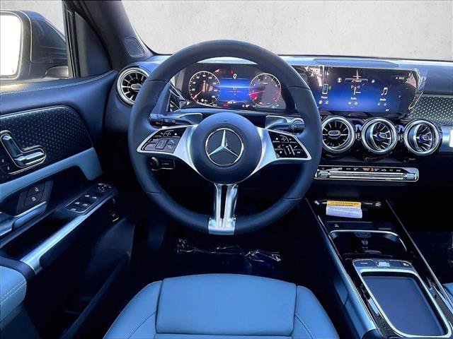 New 2026 Mercedes-Benz GLB 250 image 18