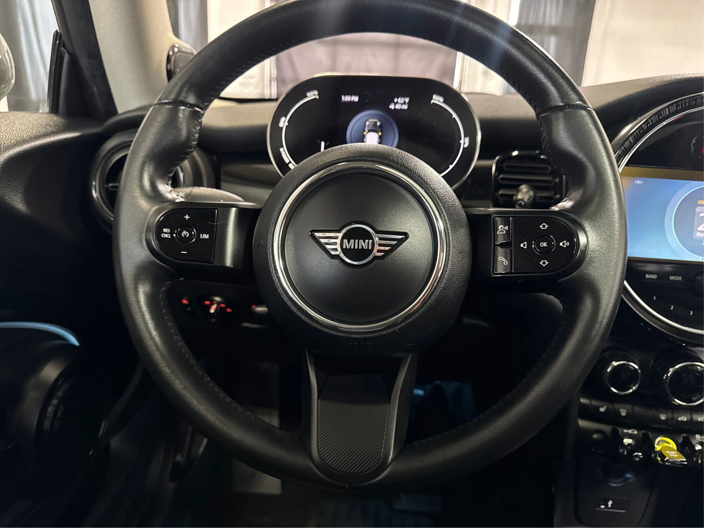 Used 2023 MINI Cooper SE image 21