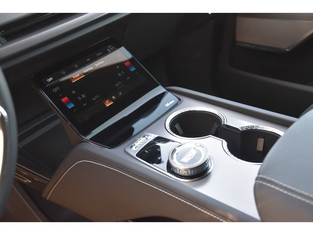 New 2026 Cadillac Vistiq Sport image 33