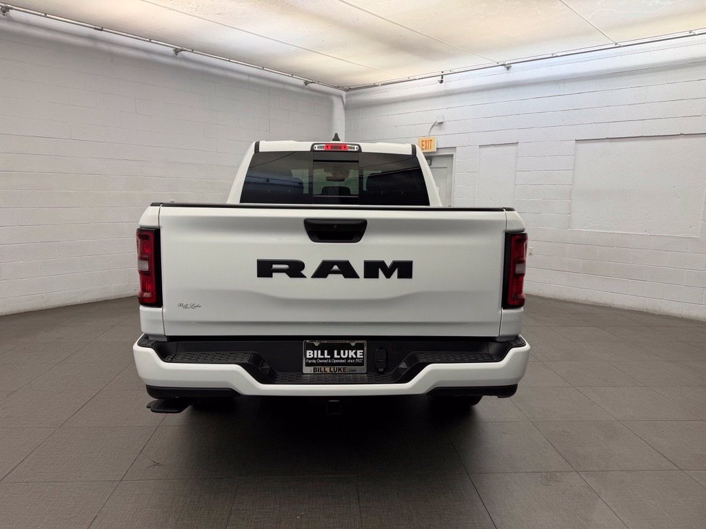 New 2026 RAM 1500 Express RWD image 4
