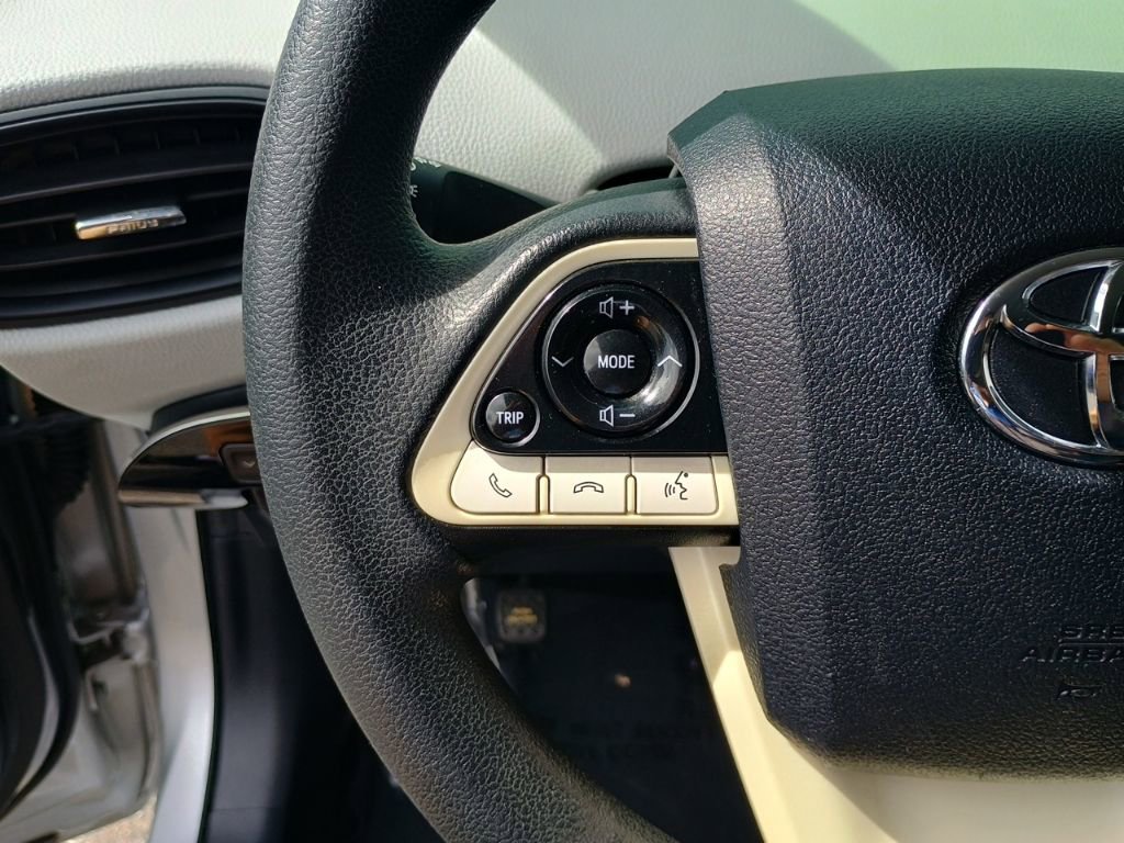 Used 2018 Toyota Prius Two FWD image 25