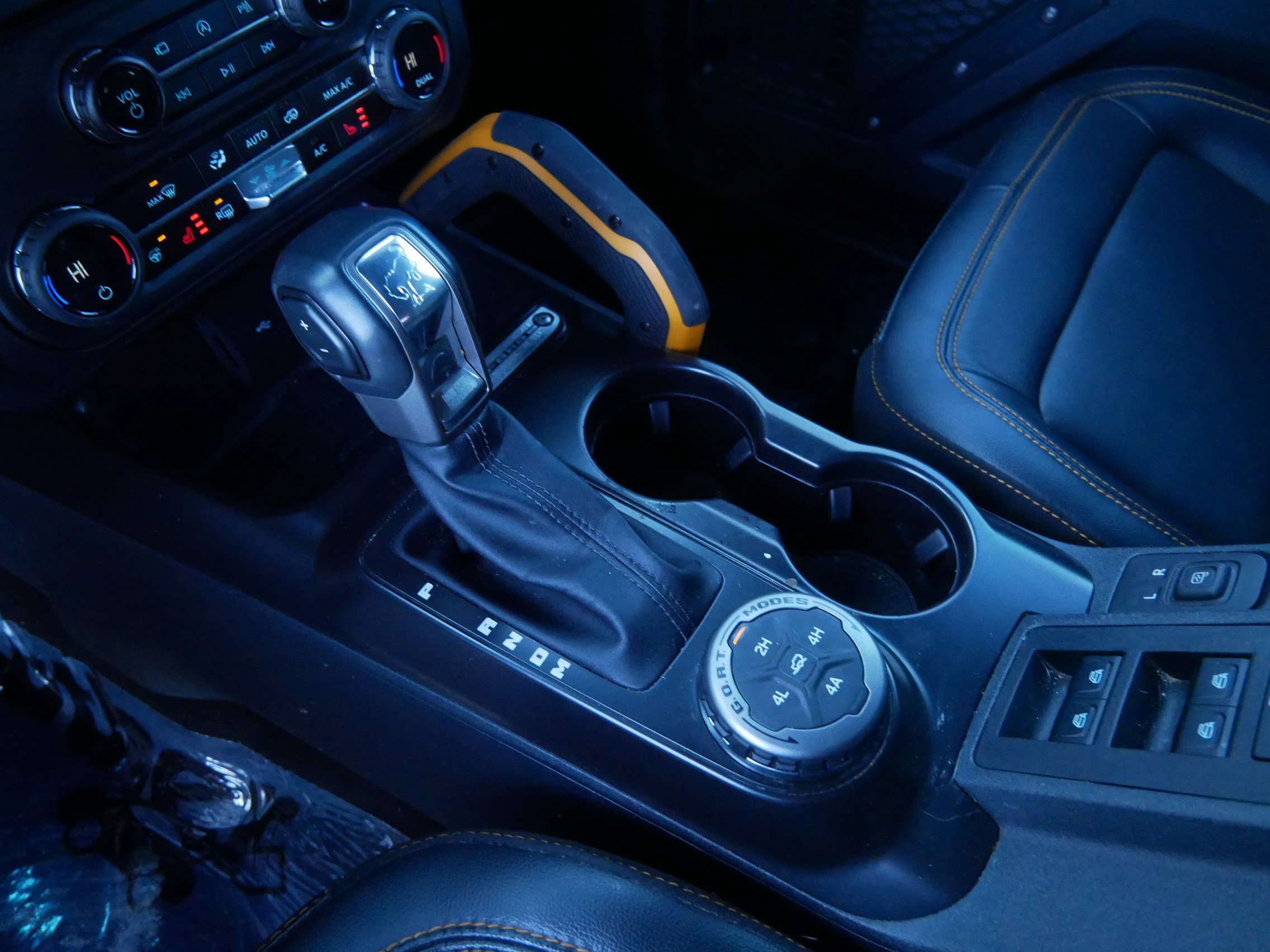 Used 2024 Ford Bronco Badlands image 24