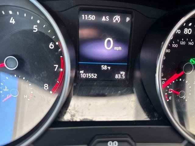 Used 2018 Volkswagen Tiguan SEL AWD/4WD image 16