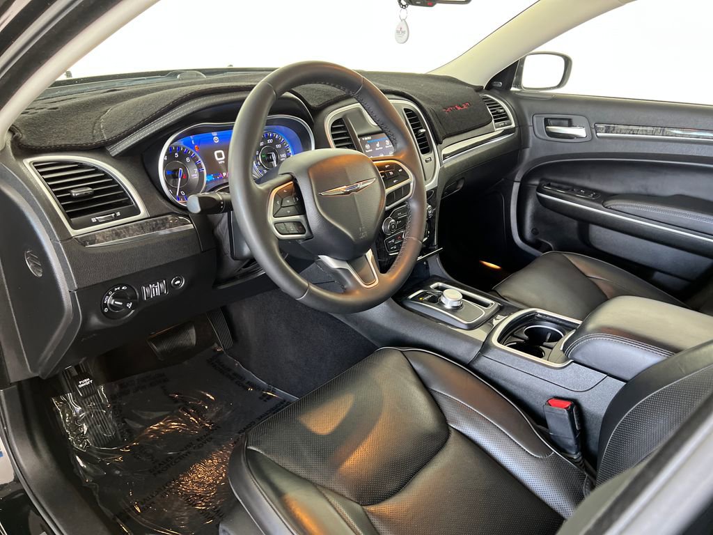 Used 2023 Chrysler 300 Touring L w/ Popular Equipment Group image 20