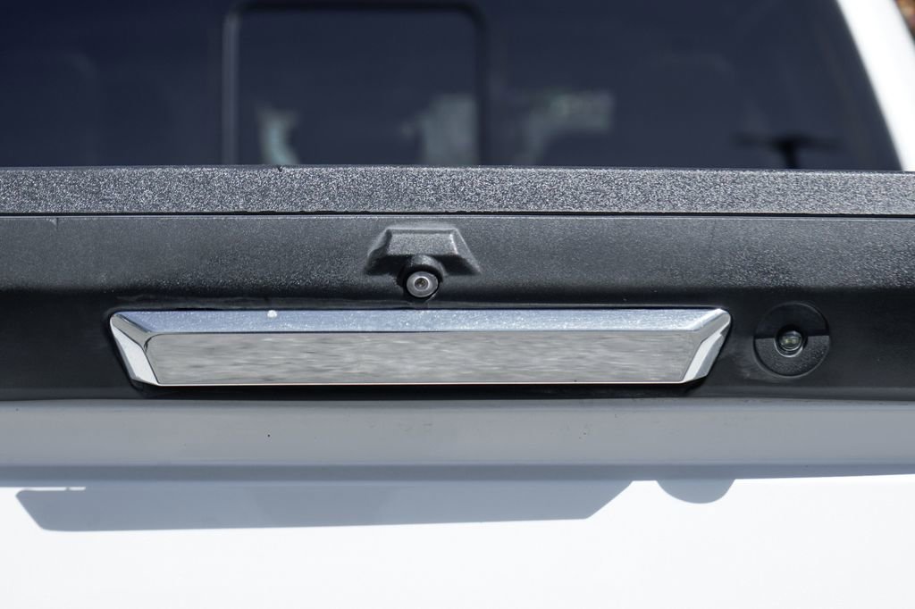 Used 2017 Ford F350 Lariat image 43