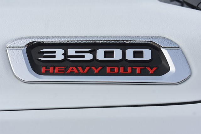 Used 2024 RAM 3500 Big Horn image 12