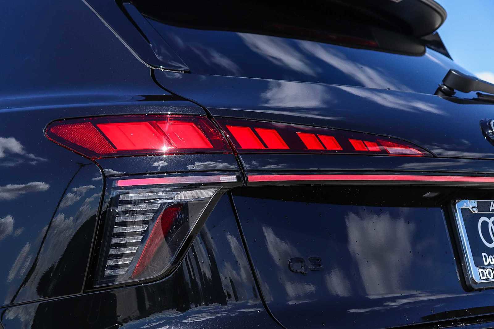 New 2026 Audi Q3 quattro 2.0T AWD/4WD image 12