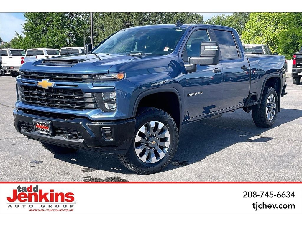 Used 2024 Chevrolet Silverado 2500 Custom