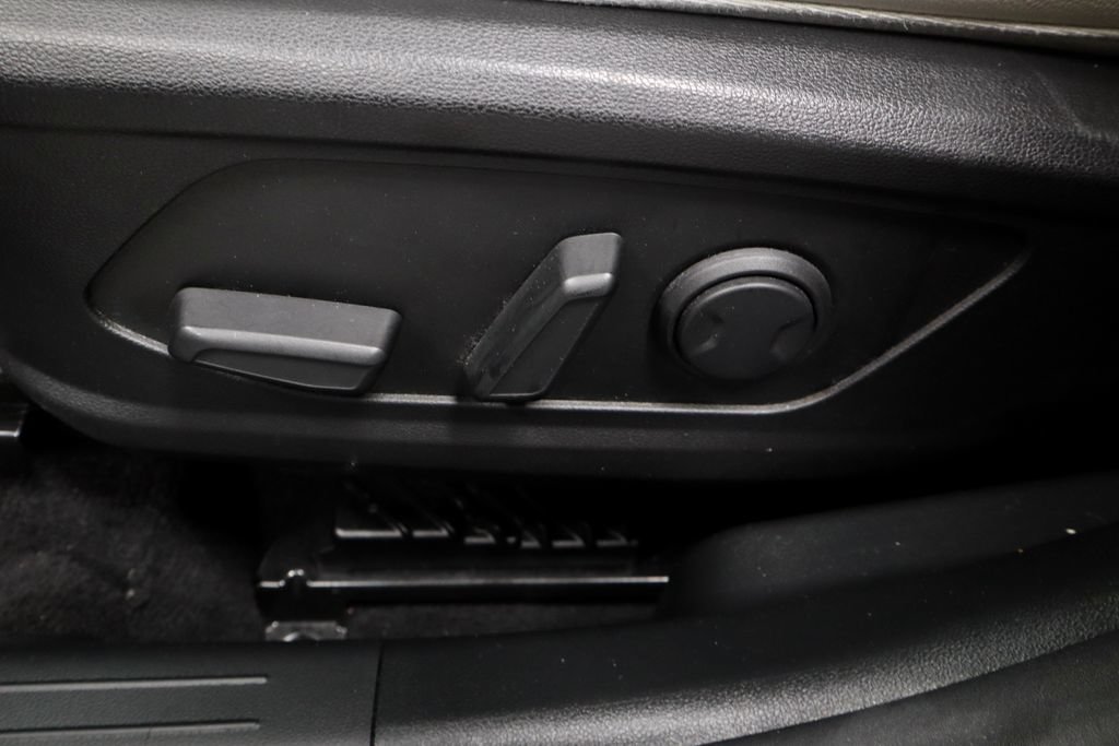 Certified 2024 Hyundai Tucson Limited AWD/4WD image 25
