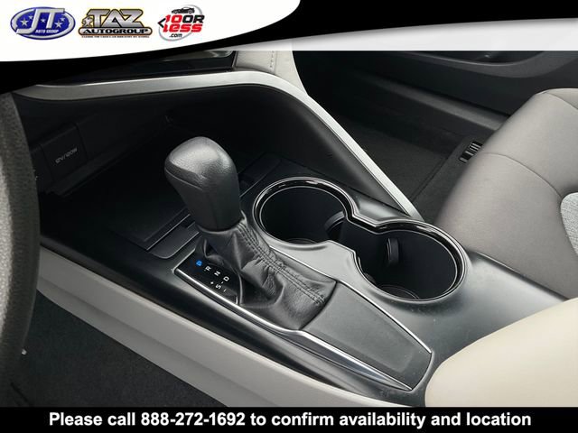 Used 2019 Toyota Camry LE FWD image 16