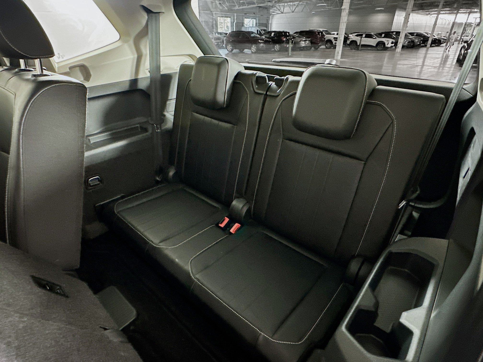 Used 2024 Volkswagen Tiguan SE FWD image 27
