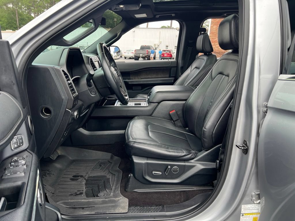 Used 2021 Ford Expedition Limited RWD image 13