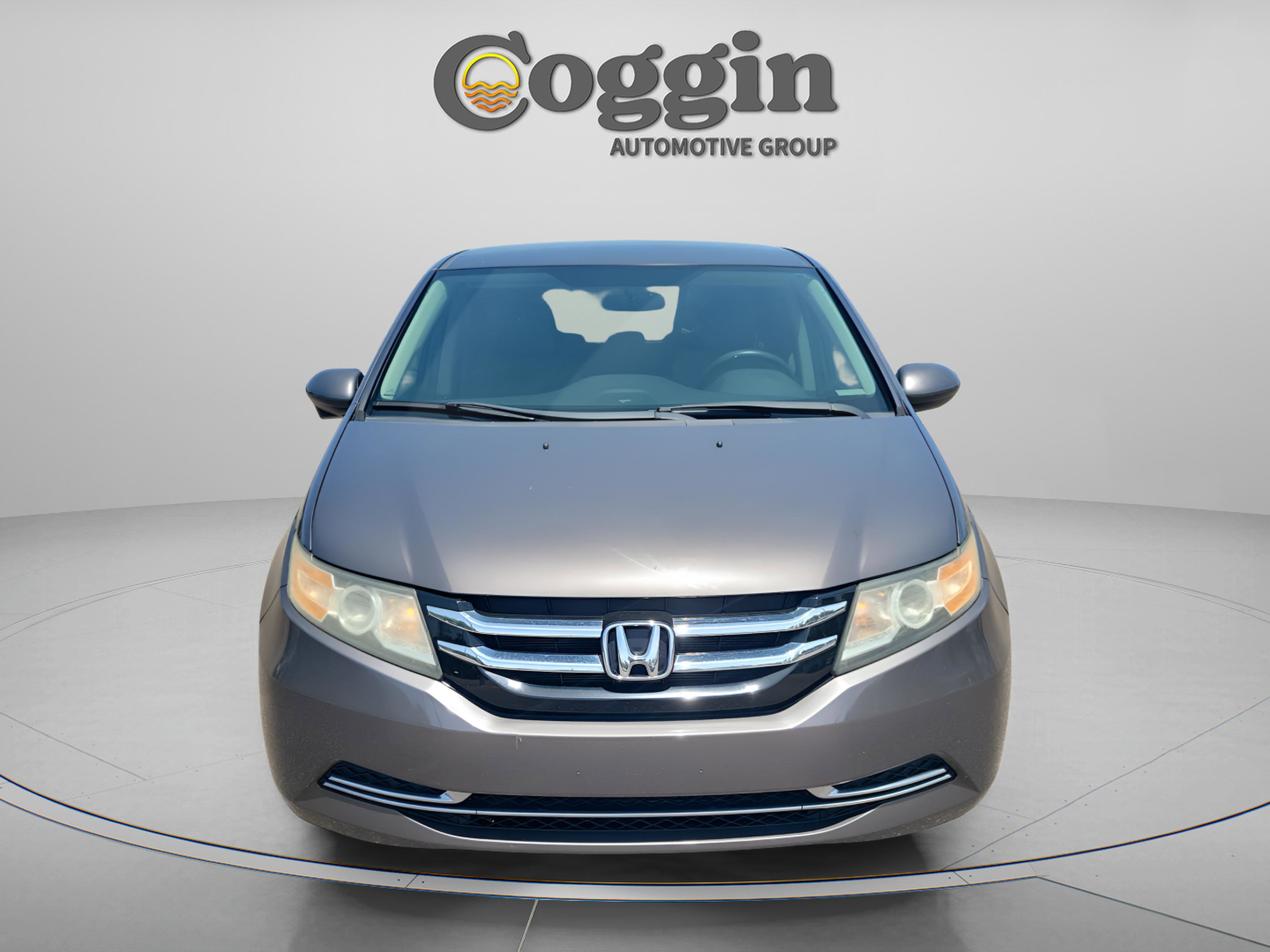 Used 2016 Honda Odyssey SE image 8