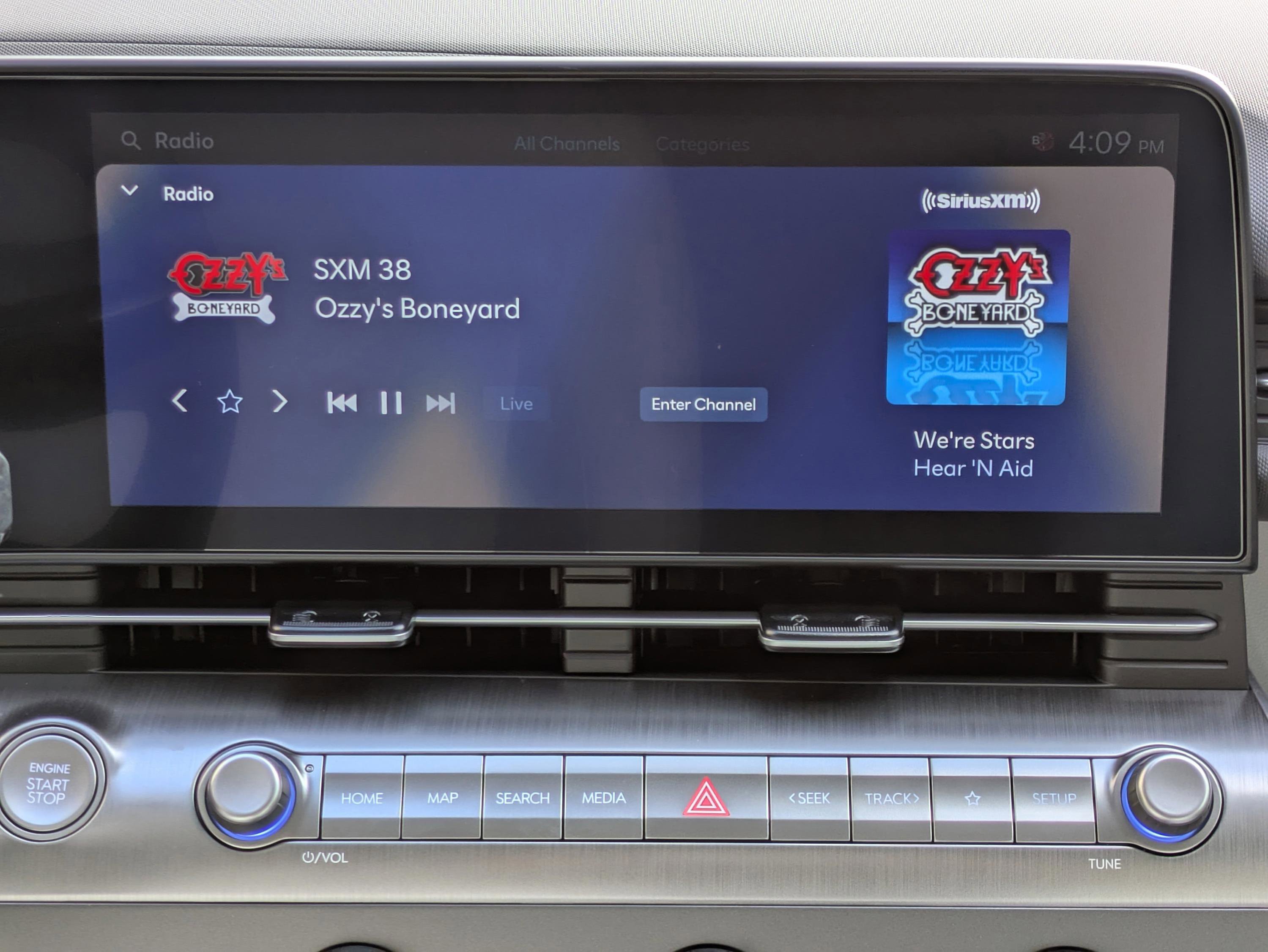 New 2026 Hyundai Kona SE image 28