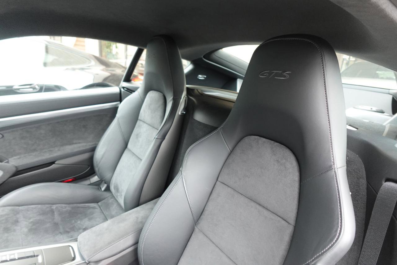 Used 2015 Porsche Cayman GTS image 10