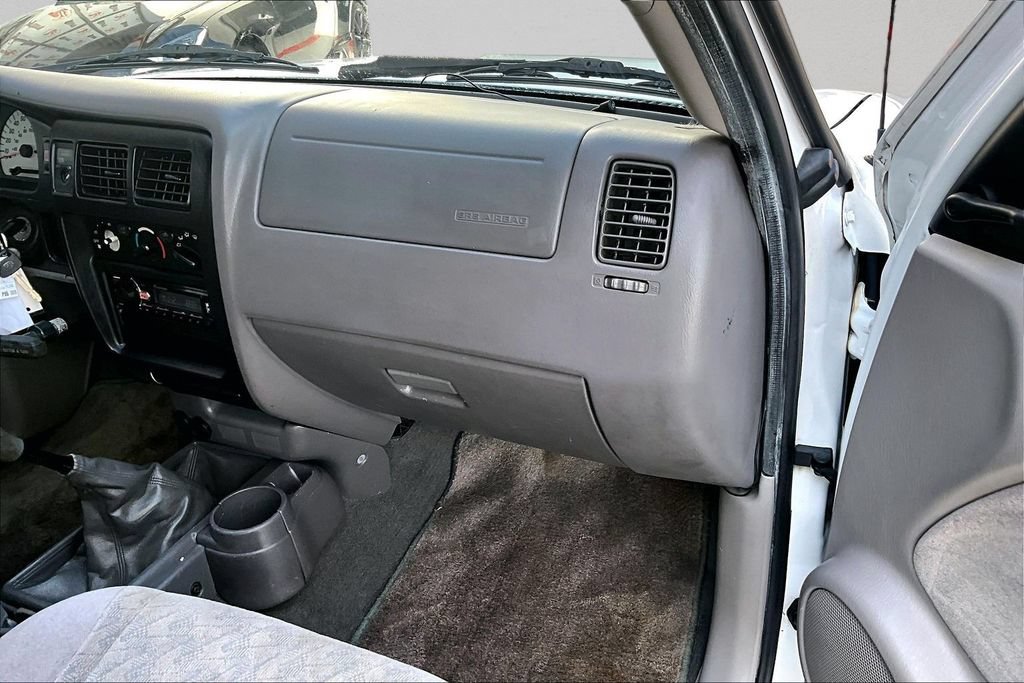 Used 2003 Toyota Tacoma 2WD Xtracab image 27
