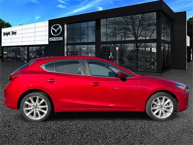 Used 2017 MAZDA MAZDA3 Touring image 4