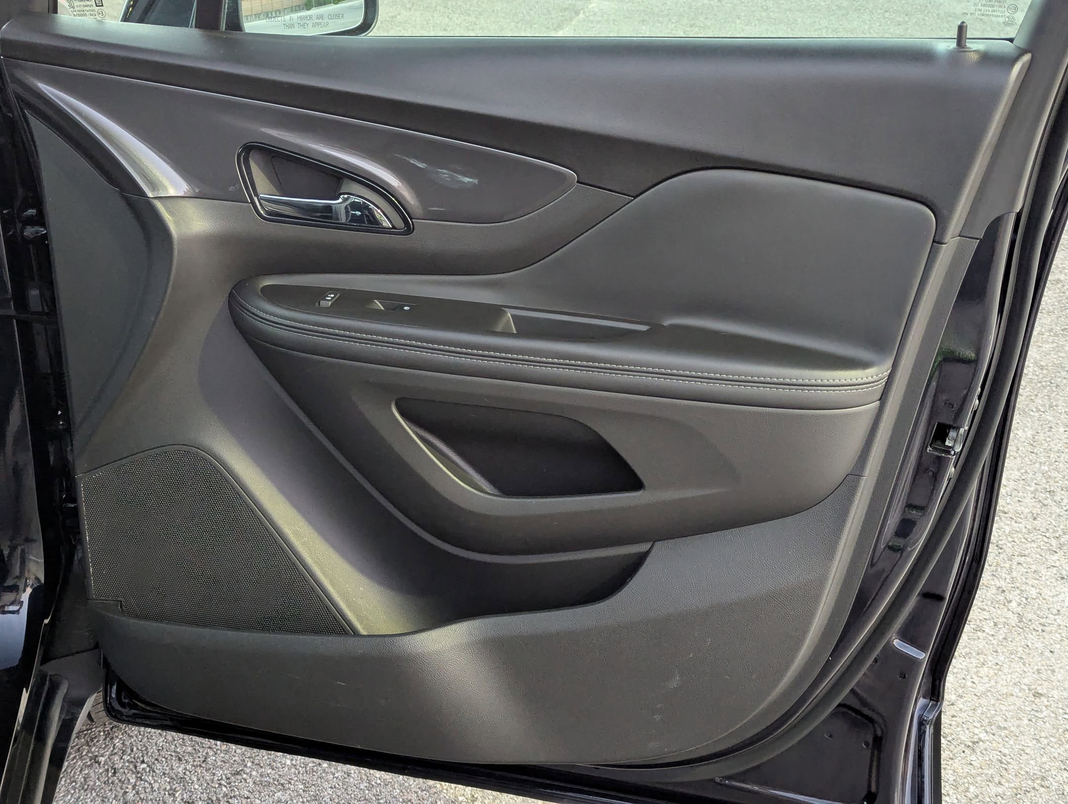 Used 2022 Buick Encore Preferred image 29