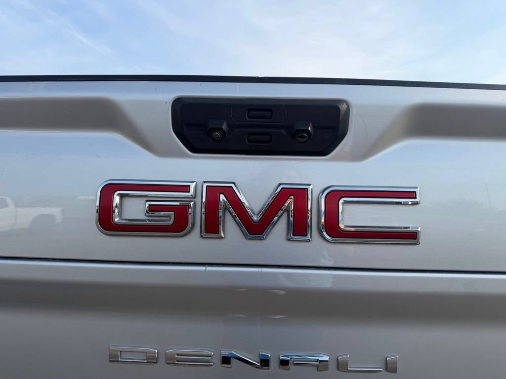 Used 2023 GMC Sierra 3500 Denali w/ Denali Ultimate Package AWD/4WD image 15