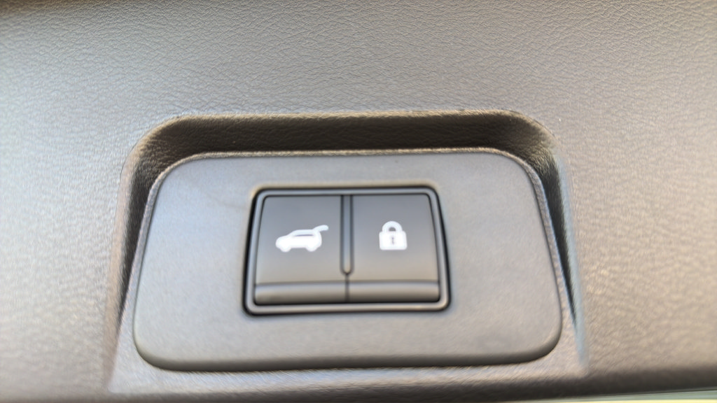 New 2026 Nissan Rogue SV AWD/4WD image 18