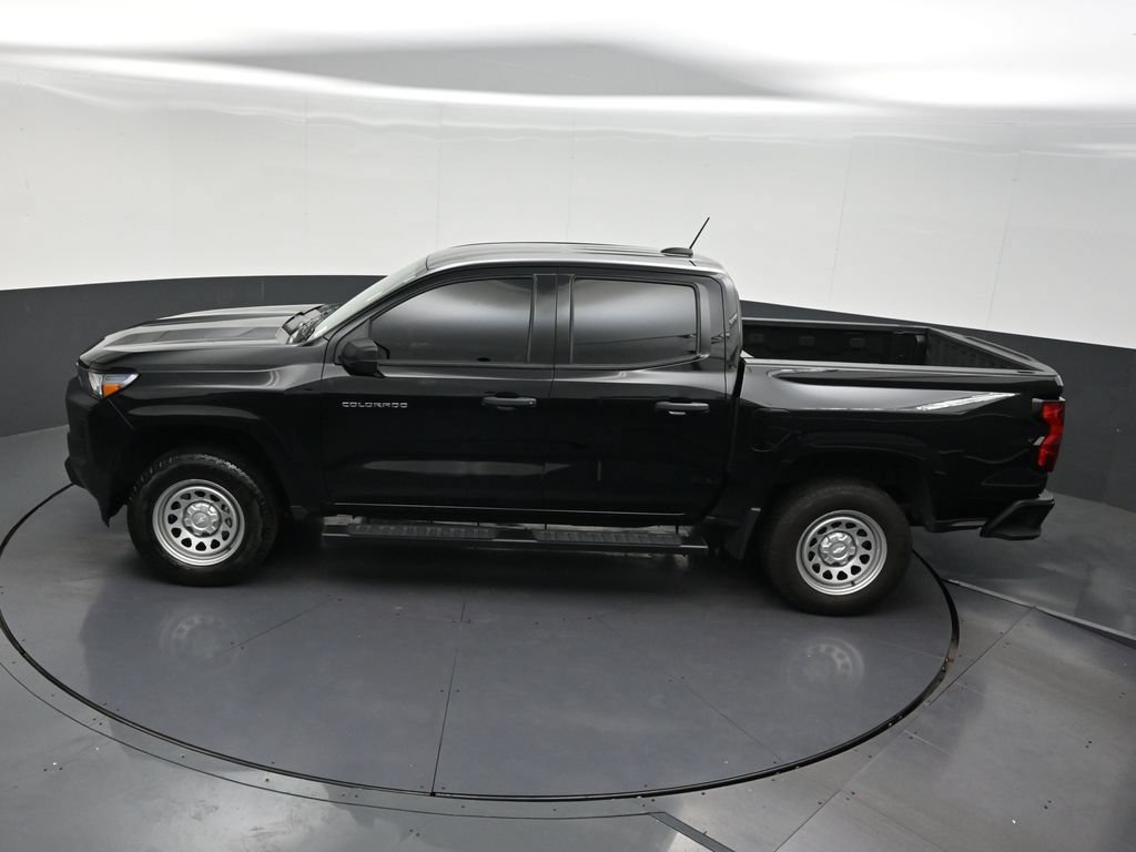 Used 2025 Chevrolet Colorado W/T RWD image 18