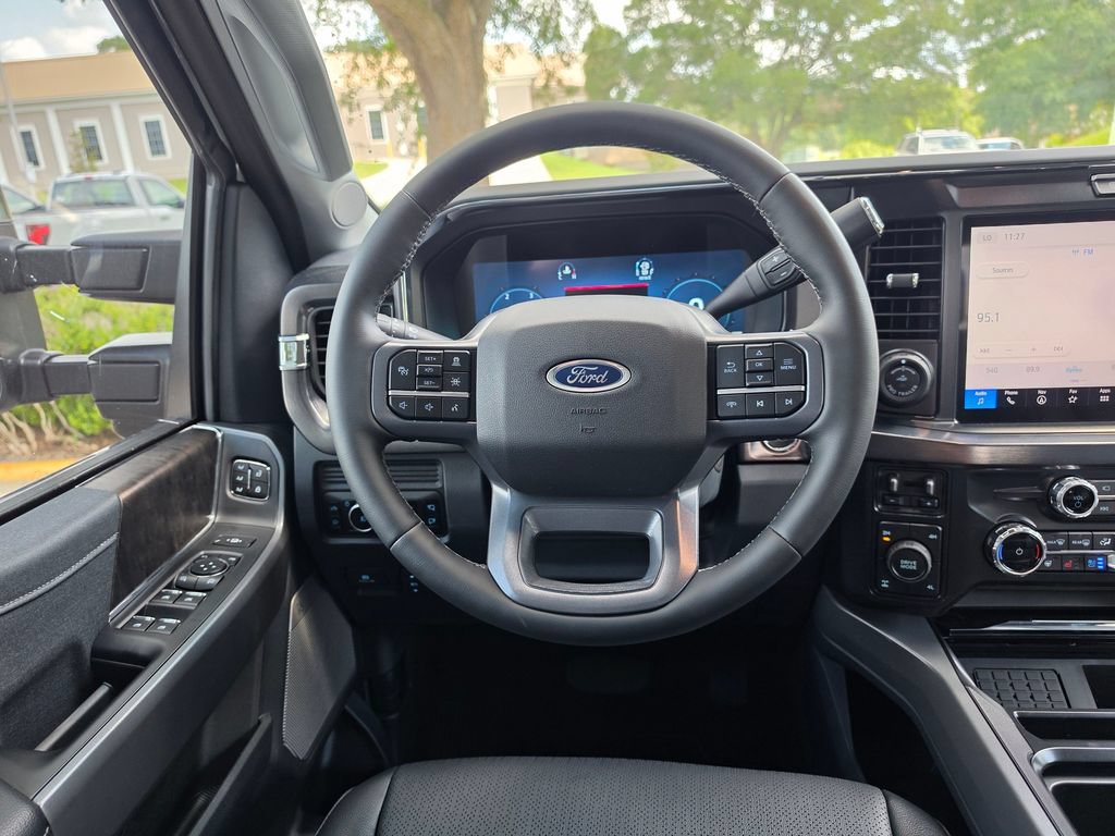 New 2026 Ford F250 Lariat w/ Black Appearance Package AWD/4WD image 11