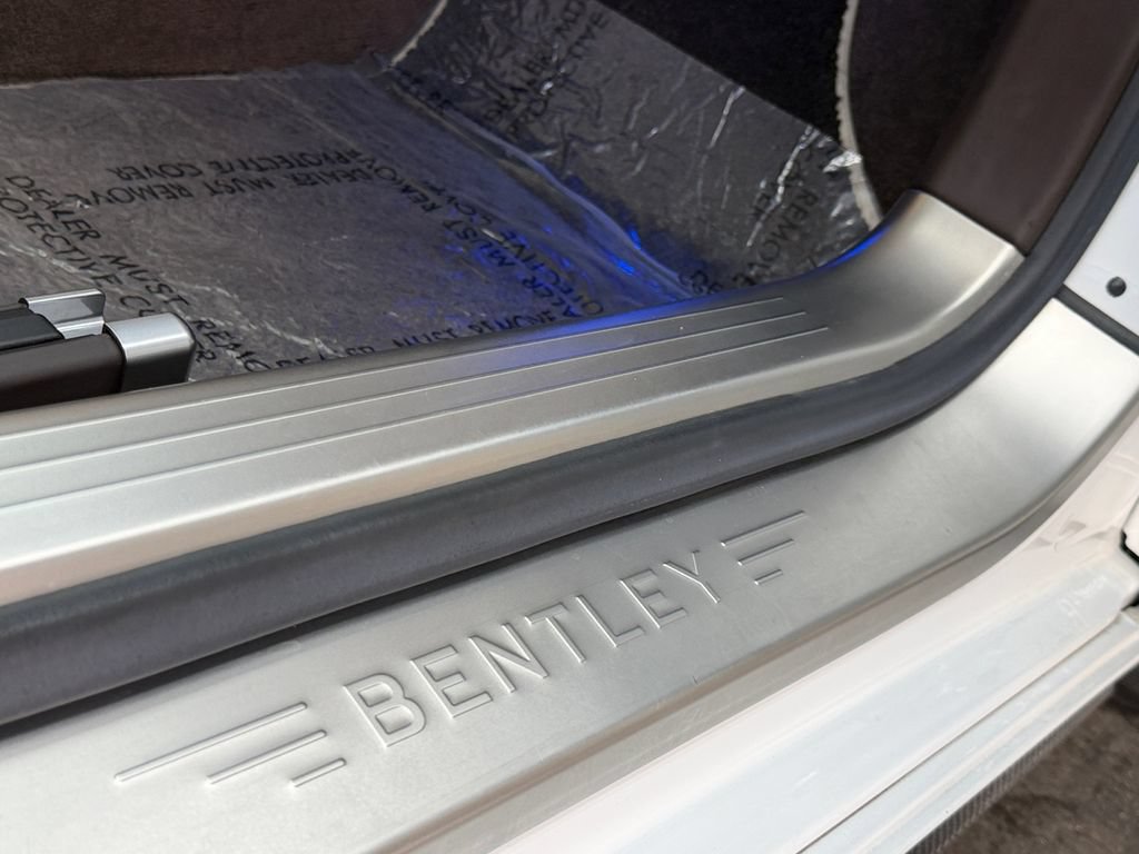 Used 2015 Bentley Flying Spur V8 AWD/4WD image 39