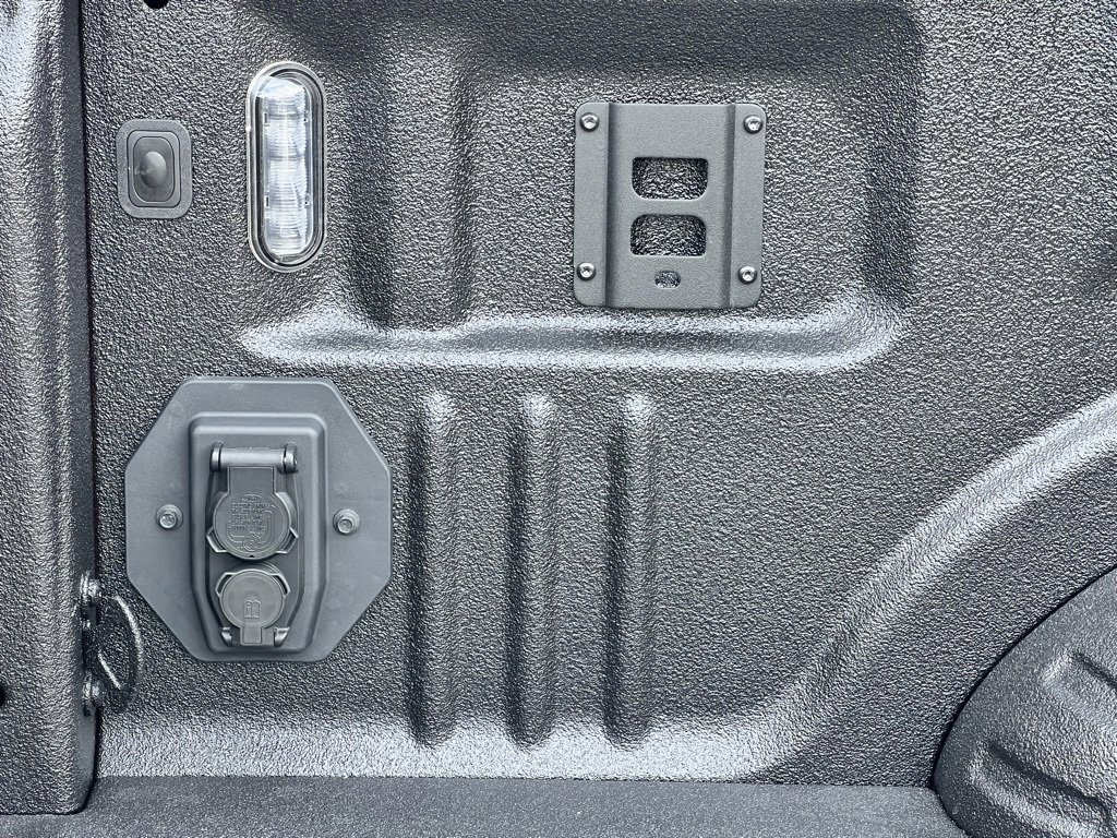 New 2026 Ford F250 Lariat image 6