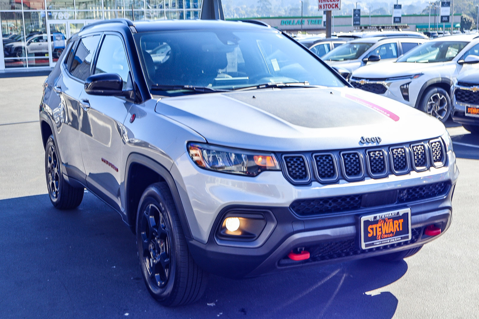 Used 2024 Jeep Compass Trailhawk image 20