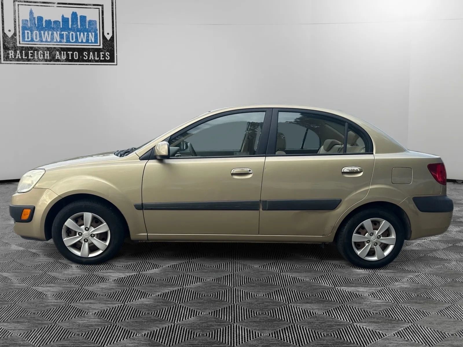 Used 2008 Kia Rio LX image 3