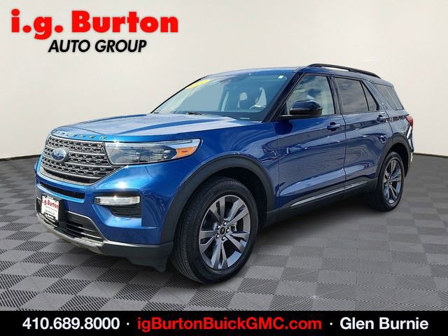 Used 2022 Ford Explorer XLT w/ Equipment Group 202A image 3