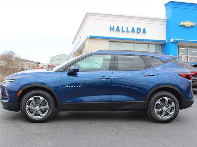 Used 2023 Chevrolet Blazer LT w/ Convenience Package image 8