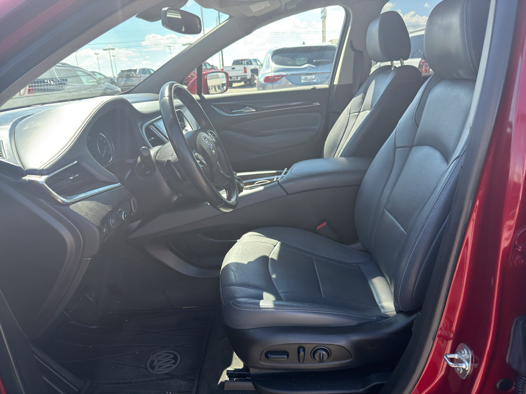 Used 2019 Buick Enclave Essence AWD/4WD image 6