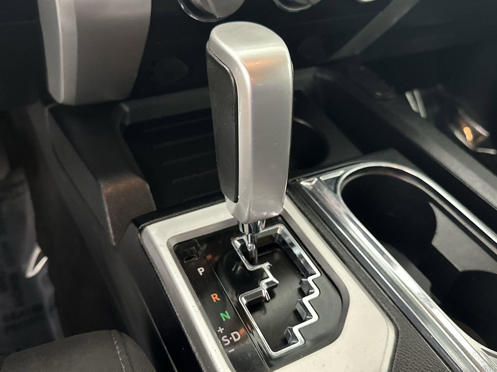 Used 2019 Toyota Tundra SR5 w/ SR5 Upgrade Package image 20