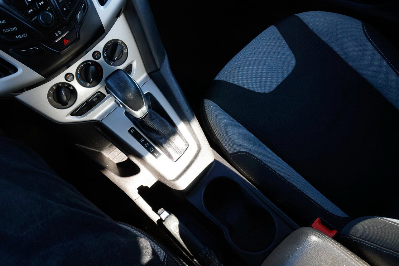 Used 2014 Ford Focus SE w/ SE Sport Package image 33