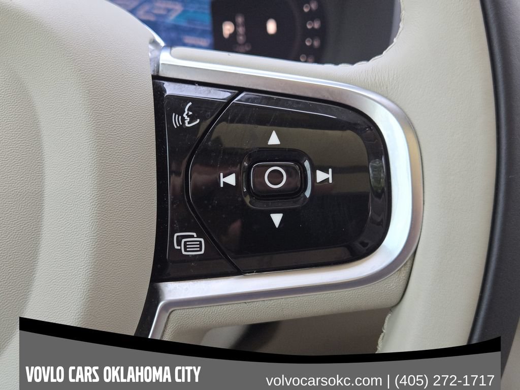Certified 2023 Volvo XC90 B6 Ultimate w/ Protection Package Premier AWD/4WD image 31