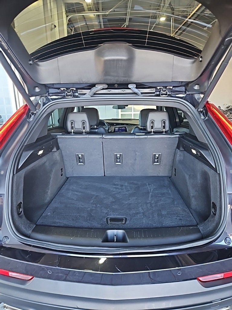 Used 2023 Cadillac XT4 Luxury image 19