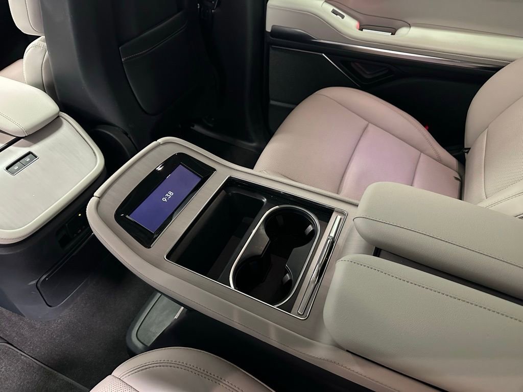 Used 2025 Lincoln Navigator Reserve image 50