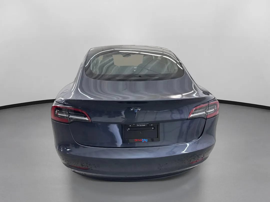 Used 2023 Tesla Model 3 Standard Range RWD image 8