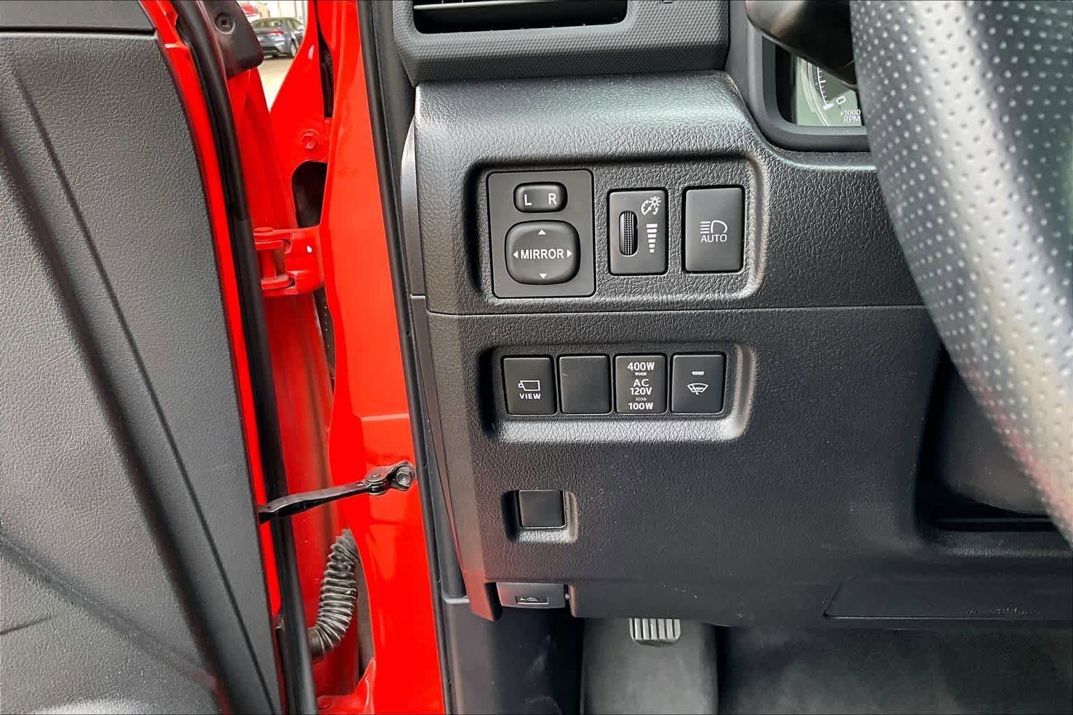Used 2024 Toyota 4Runner TRD Off-Road Premium w/ Off Road Premium Plus Package image 32