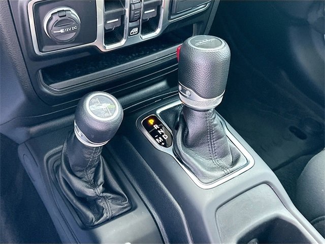 Certified 2021 Jeep Gladiator Sport image 17